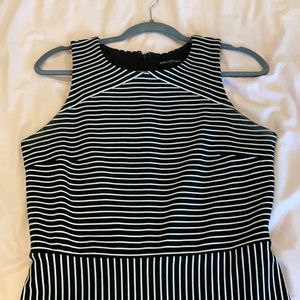 Banana republic black and white dress
